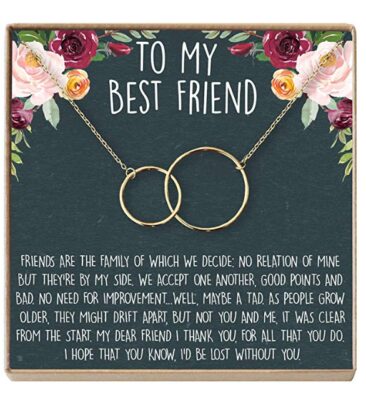 This is an image of a 2 interlocking gold circle necklace gift set for best friends. 