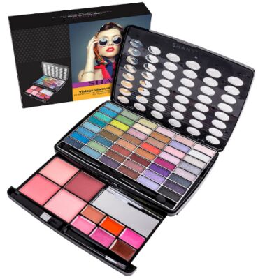 This is an image of teen's glamour girl makeup kit