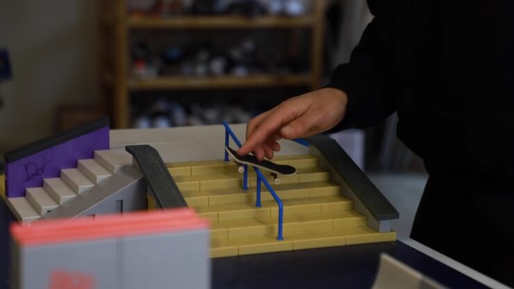 HUGE TECH DECK SKATEPARK