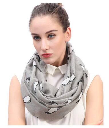 This is an image of a gray penguin scarf. 