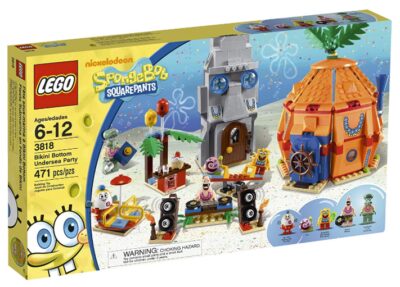 this is an image of a SpongeBob Bikini Bottom party building set.