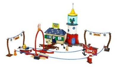 this is an image of a Spongebob Mrs Puff's Boating School building set. 