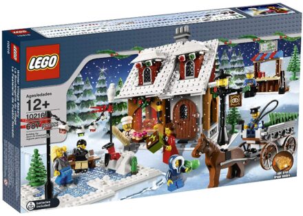 This is an image of Lego creator holiday bakery building set 