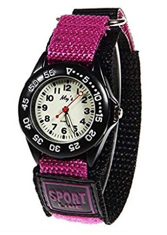 Analog Sport Quartz Watch designed for kids and teens too 