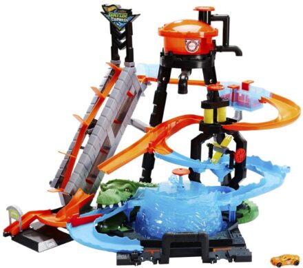 This is an image of Ultimate Gator car wash and race for kids by Hot Wheels