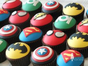 superheros cupcakes food